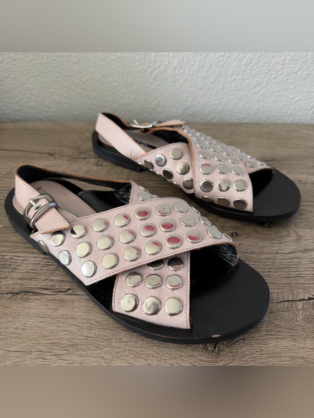 McQ By Alexander McQueen Black Studded Leather Sandals Cross Straps Size 37 Pink